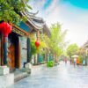 Chengdu: Private City Walking Tour with Food and Culture Stops