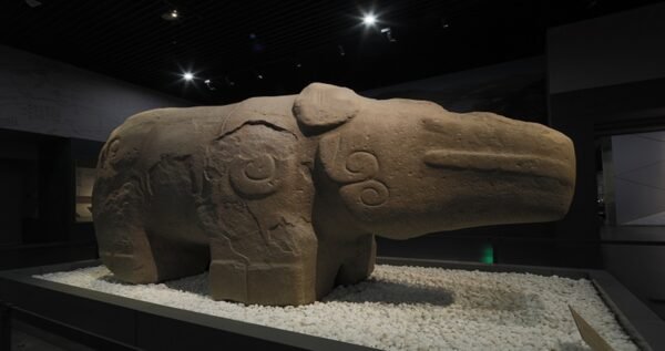 Chengdu: Private City Walking Tour with Food and Culture Stops