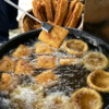 Chengdu: Market Walk & 7+ Local Breakfast / Authentic Snack Tastings
